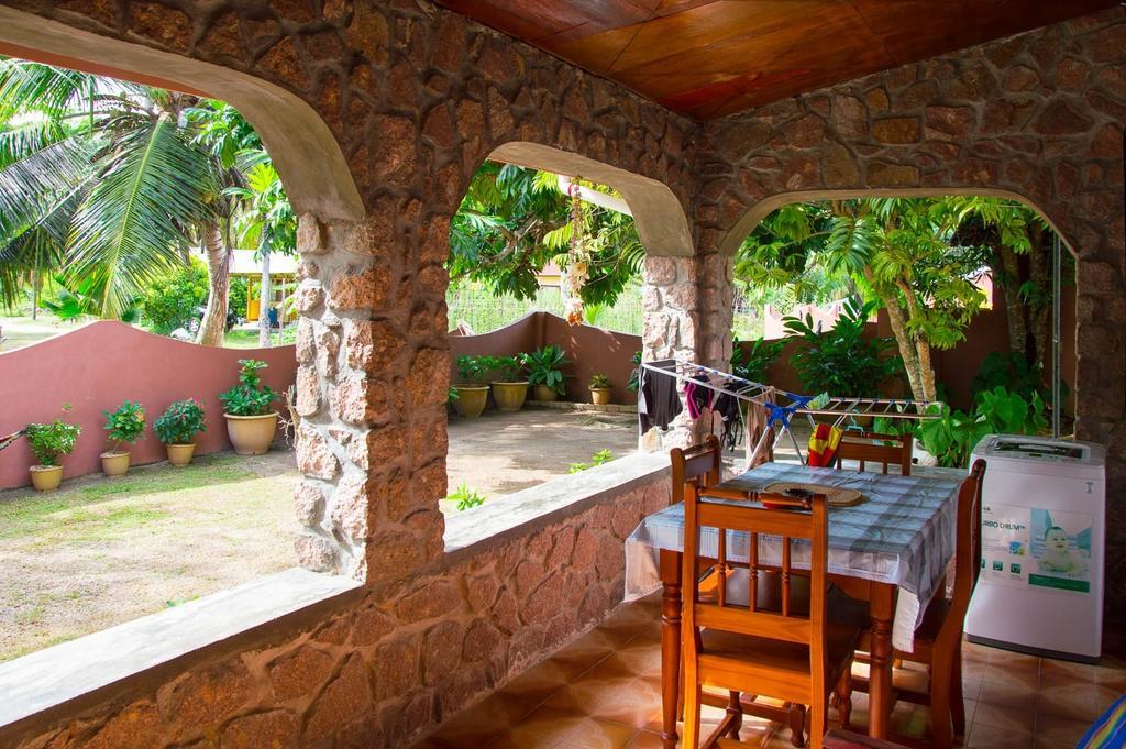 Seashell Self Catering Villa Grand Anse  ห้อง รูปภาพ